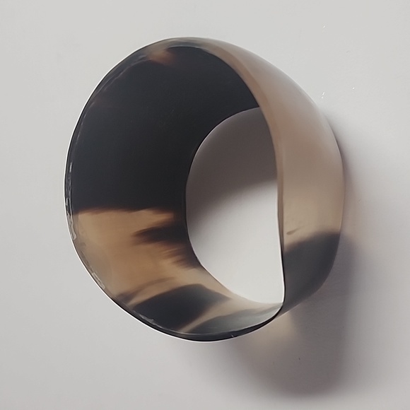 Cow Horn Cuff Bangle Bracelet - Picture 5 of 6